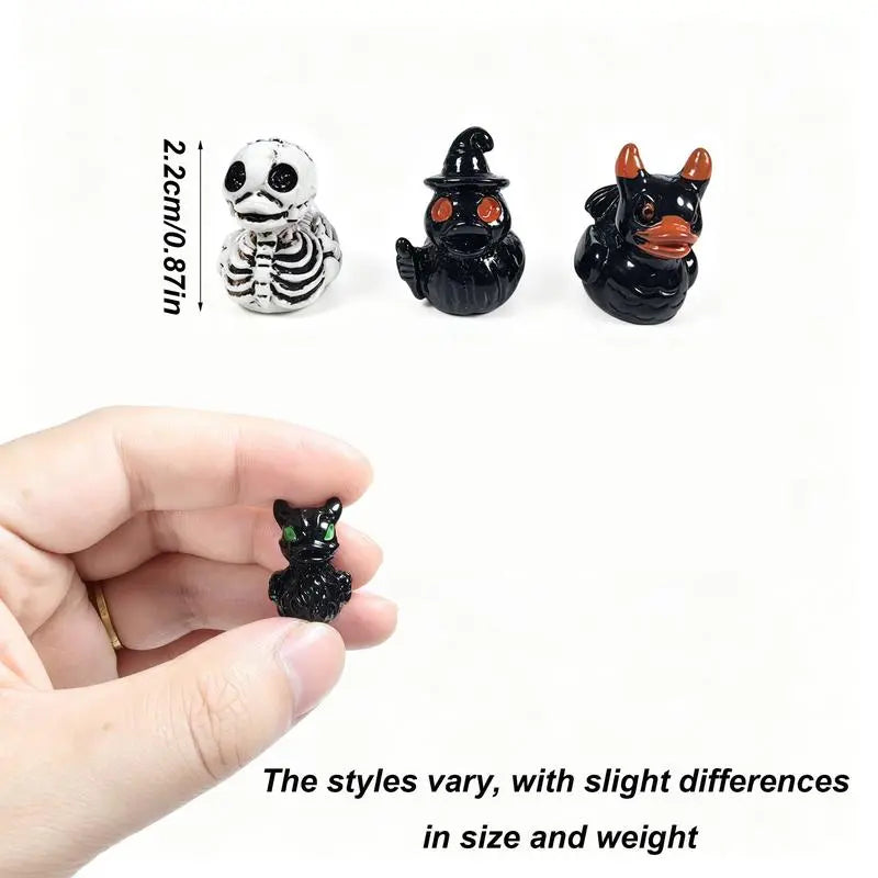 Mini Devil Ghost Skull Resin Ducks – Cute Spooky Halloween & Christmas Desktop Decor
