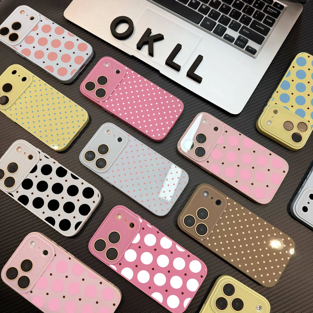 Cute Summer Polka Dot Case – Shockproof Glossy Cover with Camera Protection for iPhone 17 Pro Max