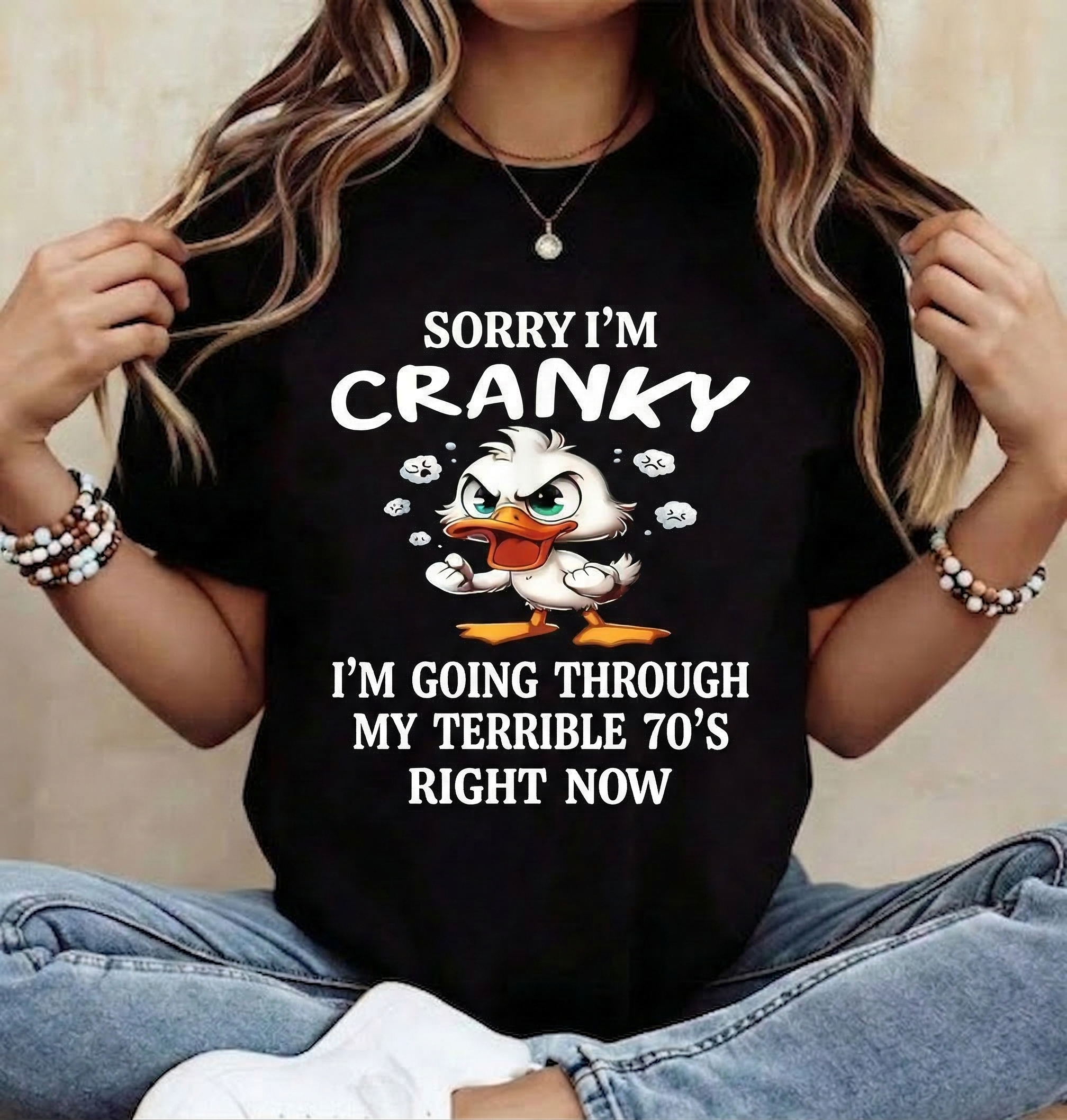 Funny 70s Duck Graphic Tee | Vintage Retro Animal Illustration Shirt