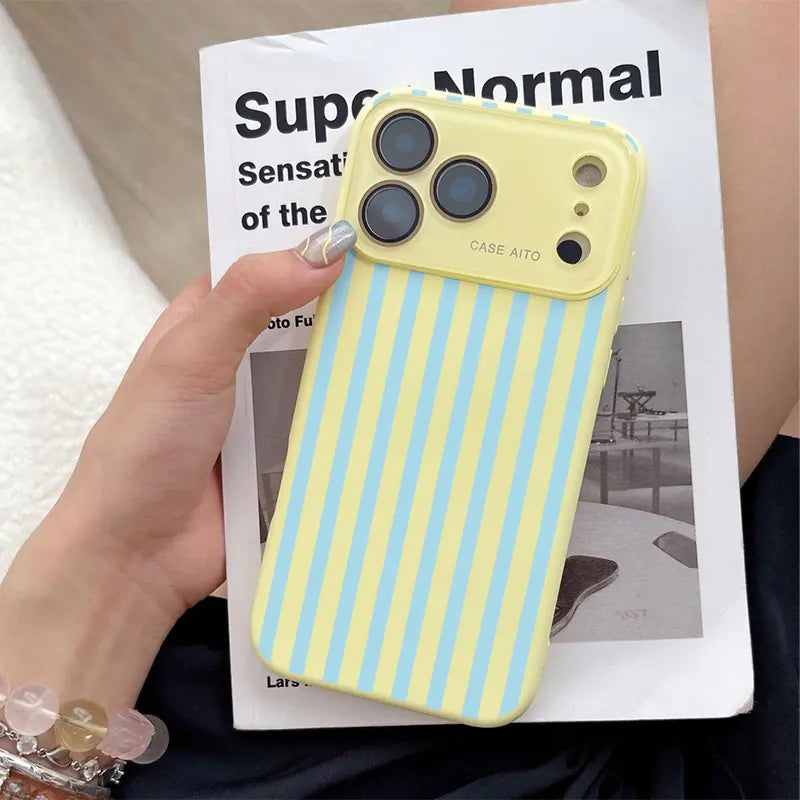 Retro Stripe High-Contrast Phone Case – Skin-Friendly Anti-Drop Lens Cover for iPhone 17 Pro Max