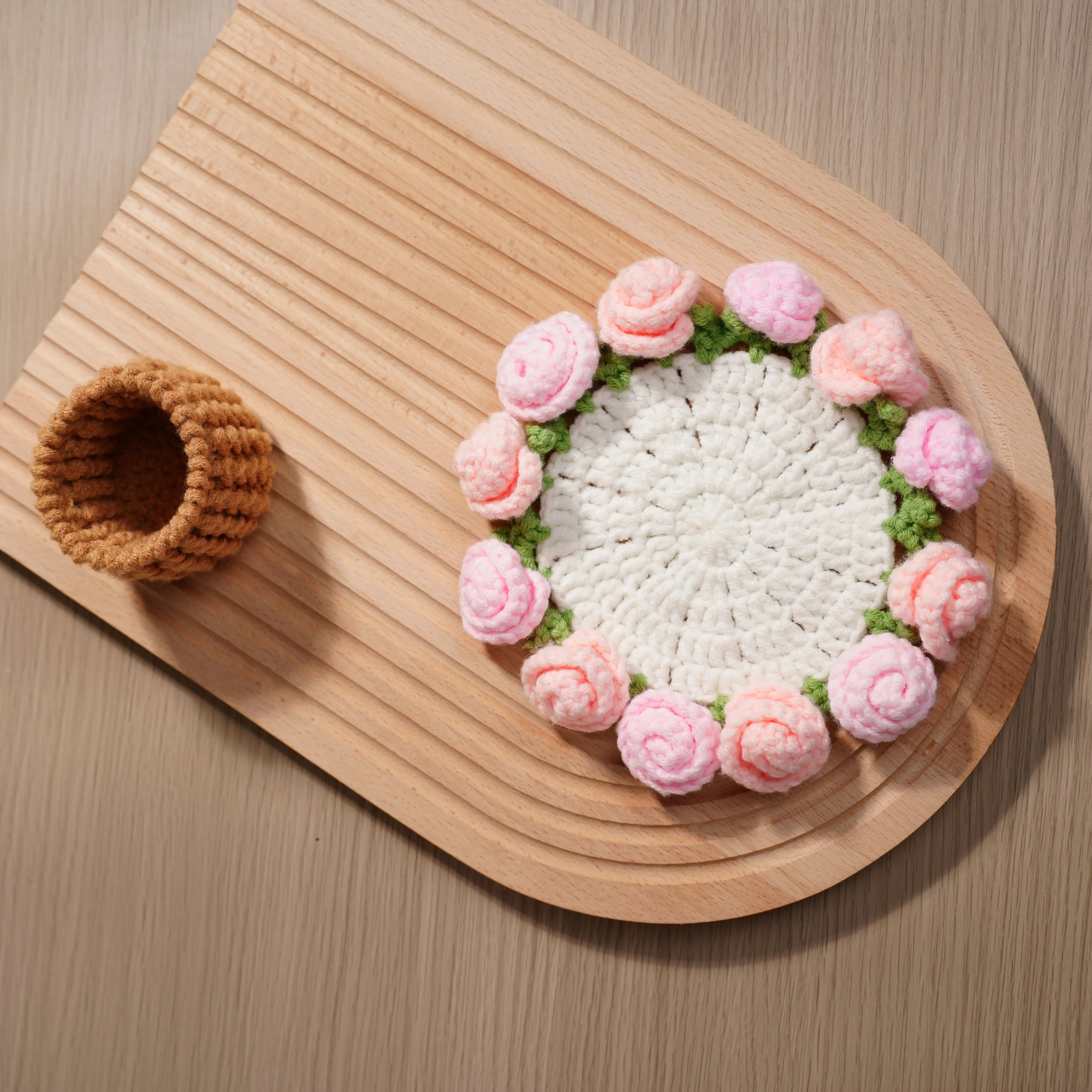 Handmade Crochet Flower Bouquet Coaster – Decorative Gift for Mom & Grandma