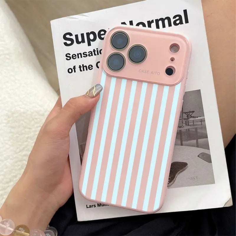 Retro Stripe High-Contrast Phone Case – Skin-Friendly Anti-Drop Lens Cover for iPhone 17 Pro Max